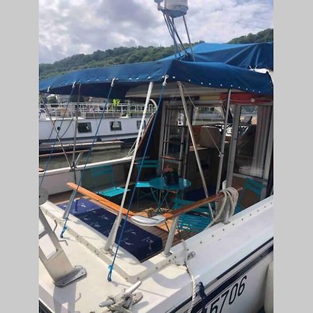 Bateau  Tsilaosa Au Coeur De Namur Hotel Kültér fotó